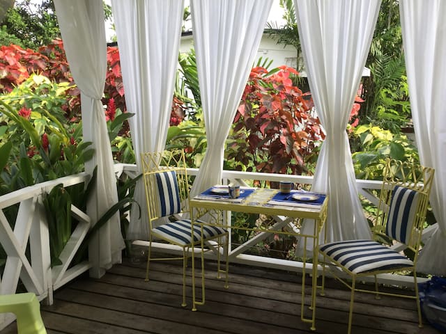 Airbnb Sandy Lane Vacation Rentals Places To Stay Saint