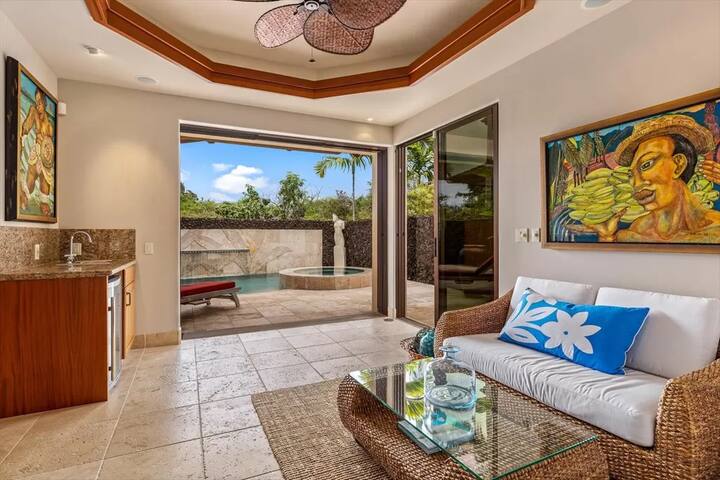 Amazing Oceanfront Estate close to Magic Beach gallery image 3