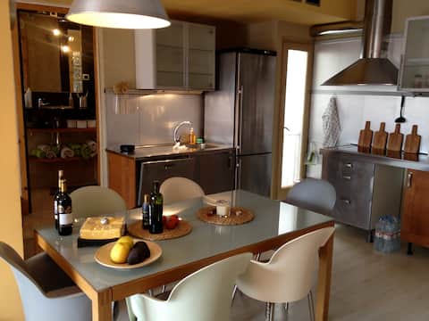 PENTHOUSE 25min TO BARCELONA