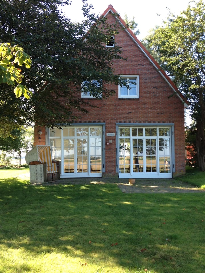 Old Firehouse Houses for Rent in Tetenbüll, SchleswigHolstein