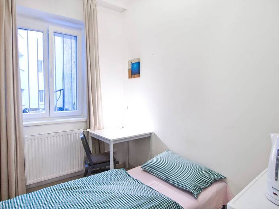 1st room