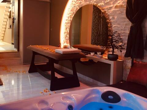 Private SPA accommodation near Niort and La Rochelle