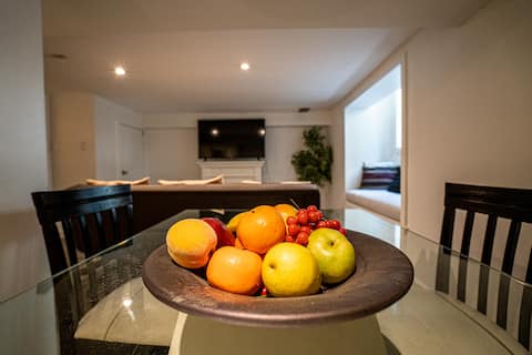 The Woodbine Beach House ✔1 BDR Condo ✔Sleeps 4