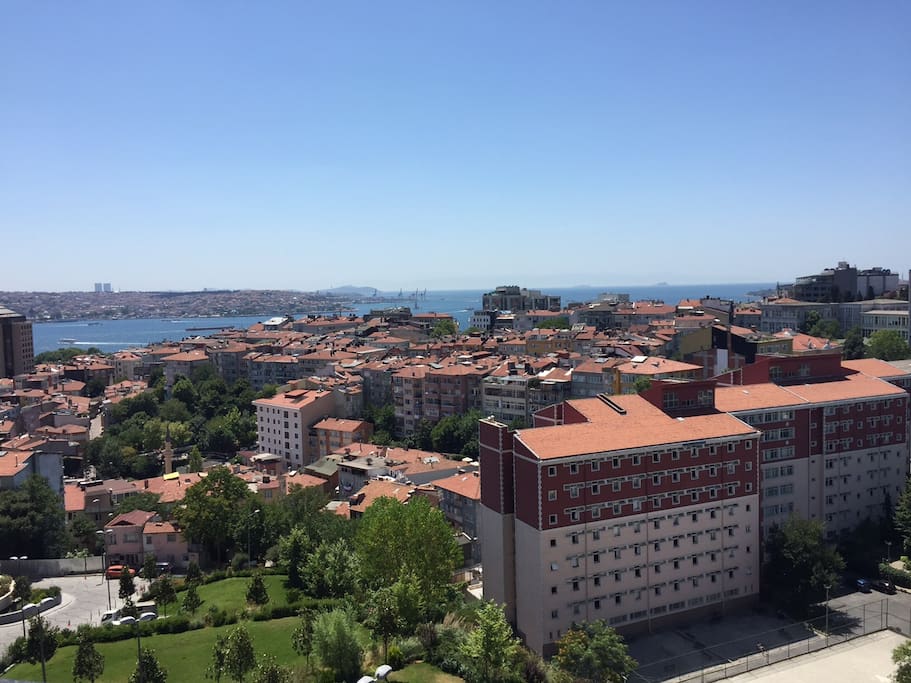 Salondan manzara - Breathtaking view over the bosphorus from the living room