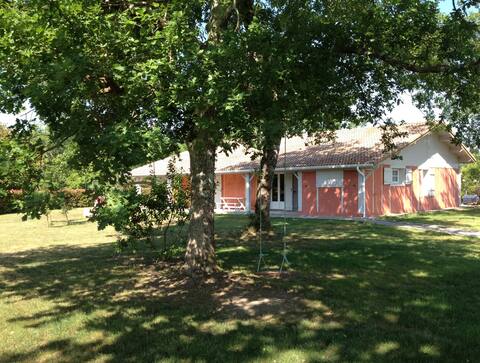 HOLIDAY COTTAGE TO LET
