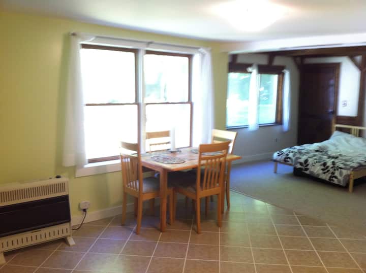 2-Bed Suite; in the Heart of Lake Region!