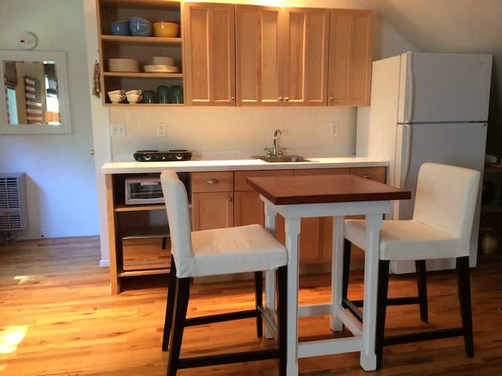 Stunning Garage Apartment! Apartments for Rent in Southampton, New