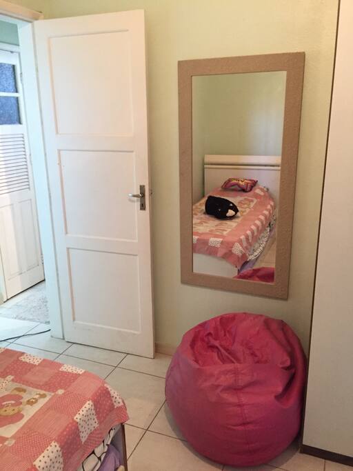 Puff pink , bicama de solteiro