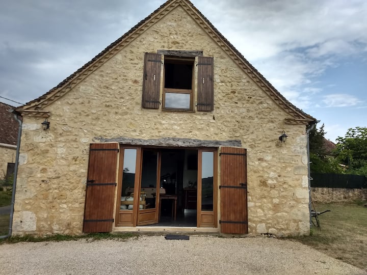 Mouleydier Vacation Rentals Homes Nouvelle Aquitaine France Airbnb