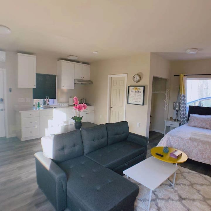 Cozy Studio Near Jp-dt San Jose - San José