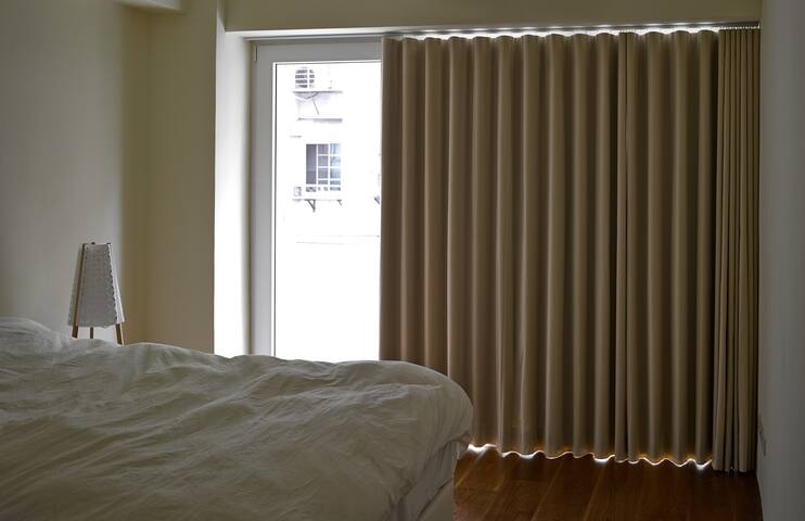 W HOUSE gallery image 4