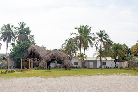 Villa Del Mar Beach House