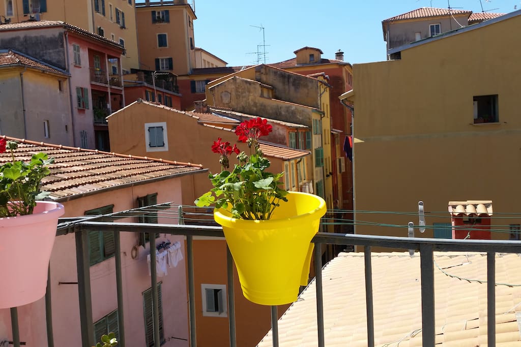 vue du balcon de la chambre 1