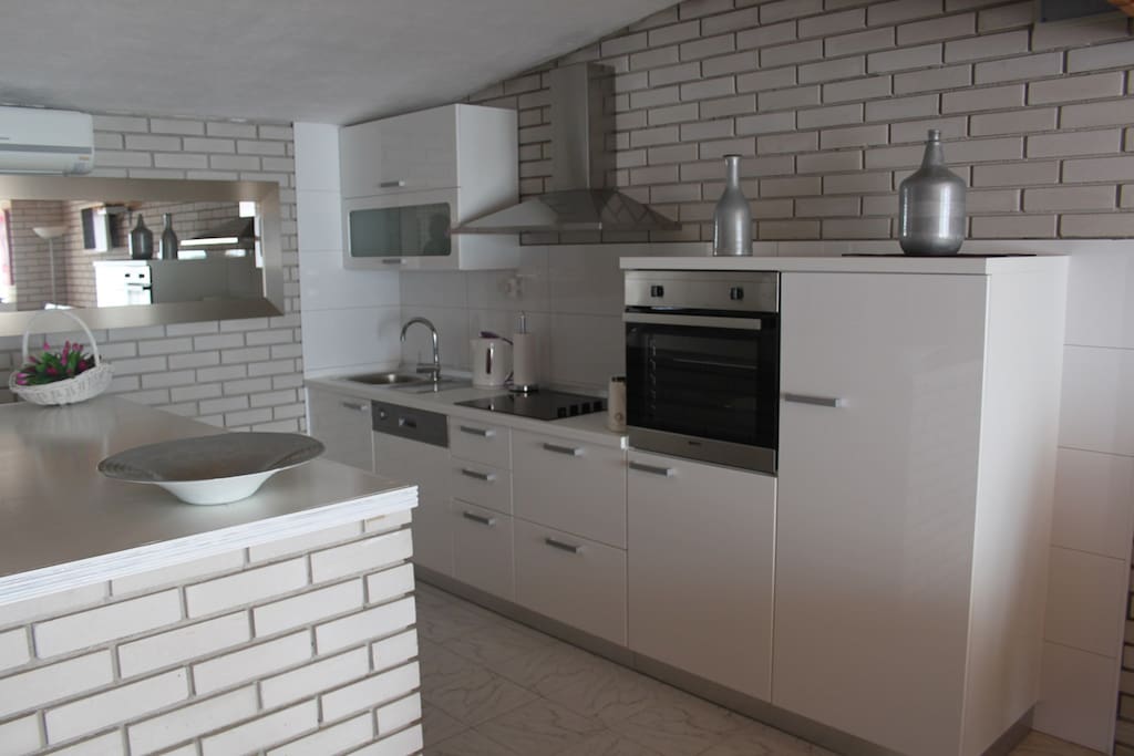 Modern kitchen