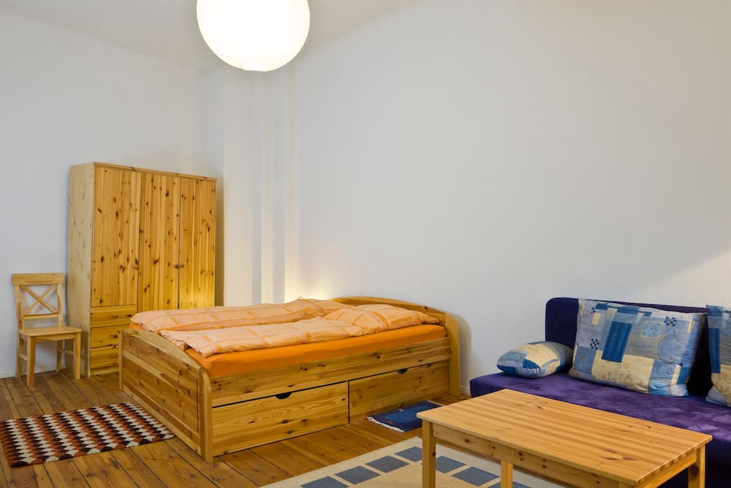 Wohnzimmer / living room