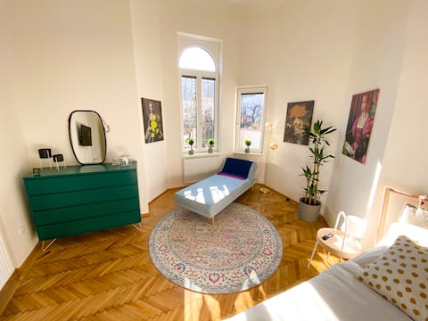 Successful Airbnb property: NEW♥Two cozy apartments on one floor and terrace♥ in Leopoldstadt