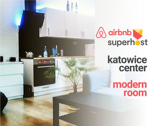 Modern room in the Center | 4 min to Main Station