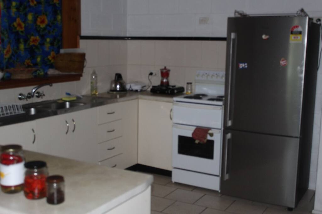 share kitchen