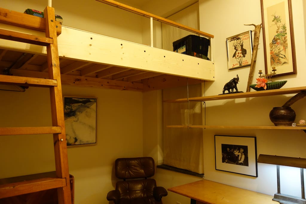 Temple Guest Room Loft