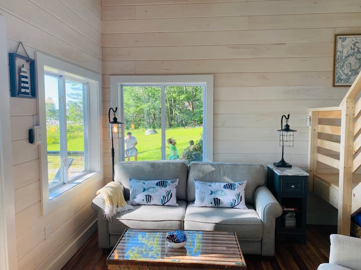 Acadia Beach Bungalow - Little Blue Guest House - Maine
