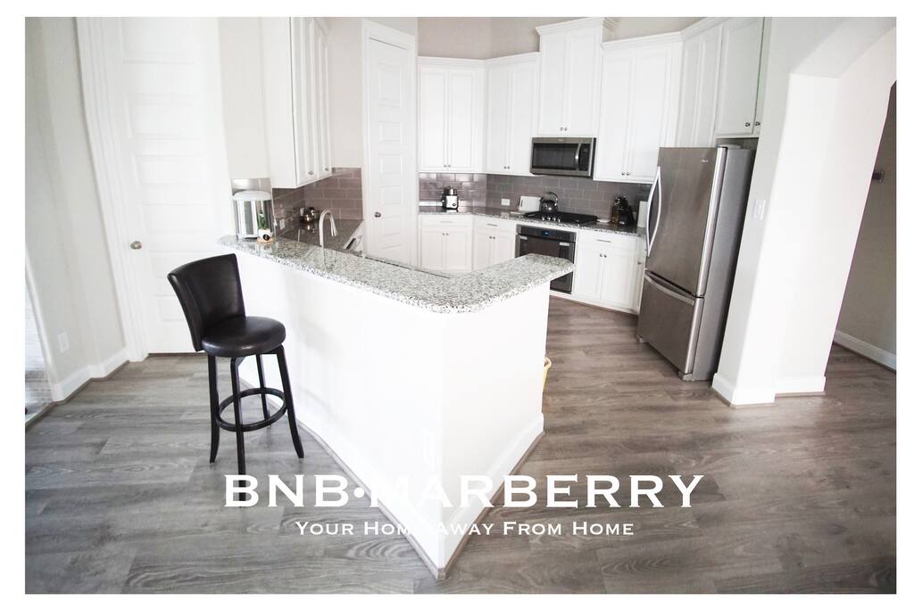 Sizable open kitchen, we provide Microwave/ Stove & Oven/ Refrigerator/ Coffee-maker/ Hot water/ Toaster/ Rice cooker/ Juice blender/ Cooking utensils/ Dish washer. (Shared area)