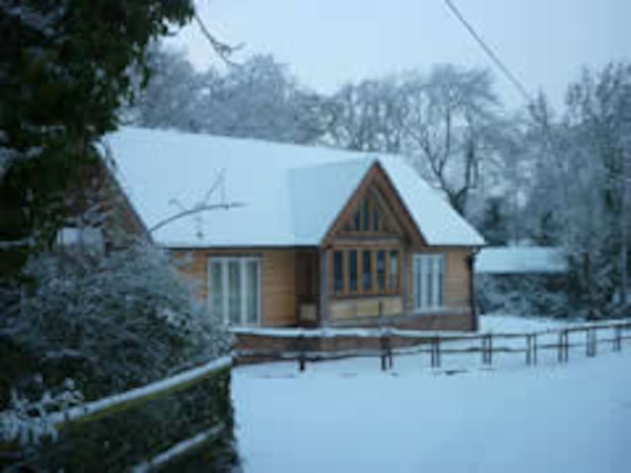 Wren Cottage in the snow!