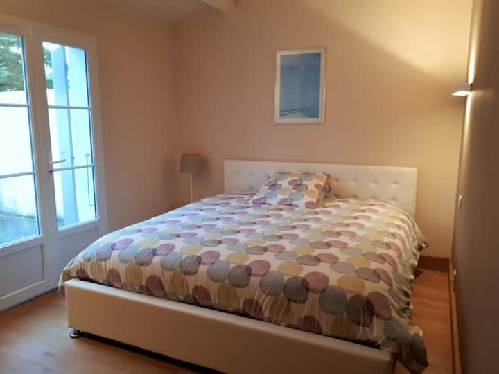 dhomë gjumi 3 - krevat 180