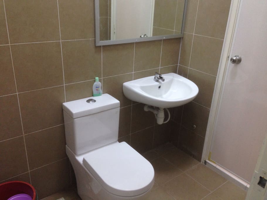 Bathroom 4