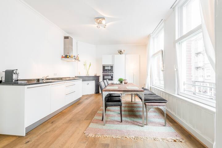 Epic appartement! Good deal gallery image 3