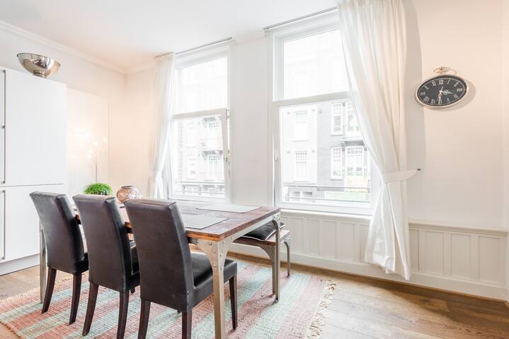 Epic appartement! Good deal gallery image 4