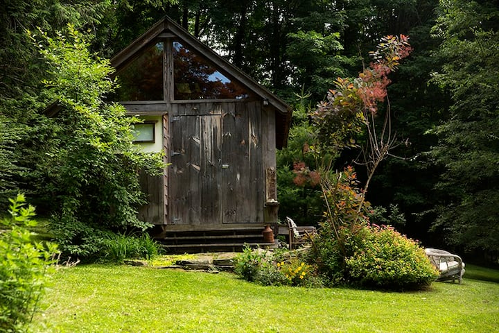 NY Rustic Cottage Getaway