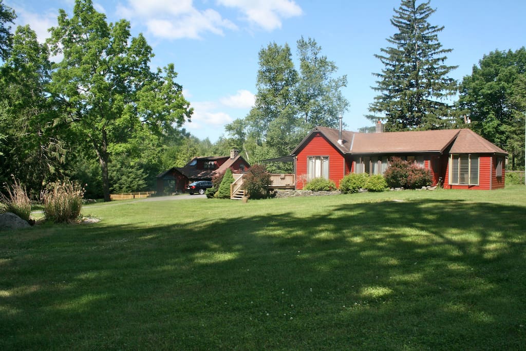 Cozy Mountain Cottage Guesthouses for Rent in Olivebridge, New York