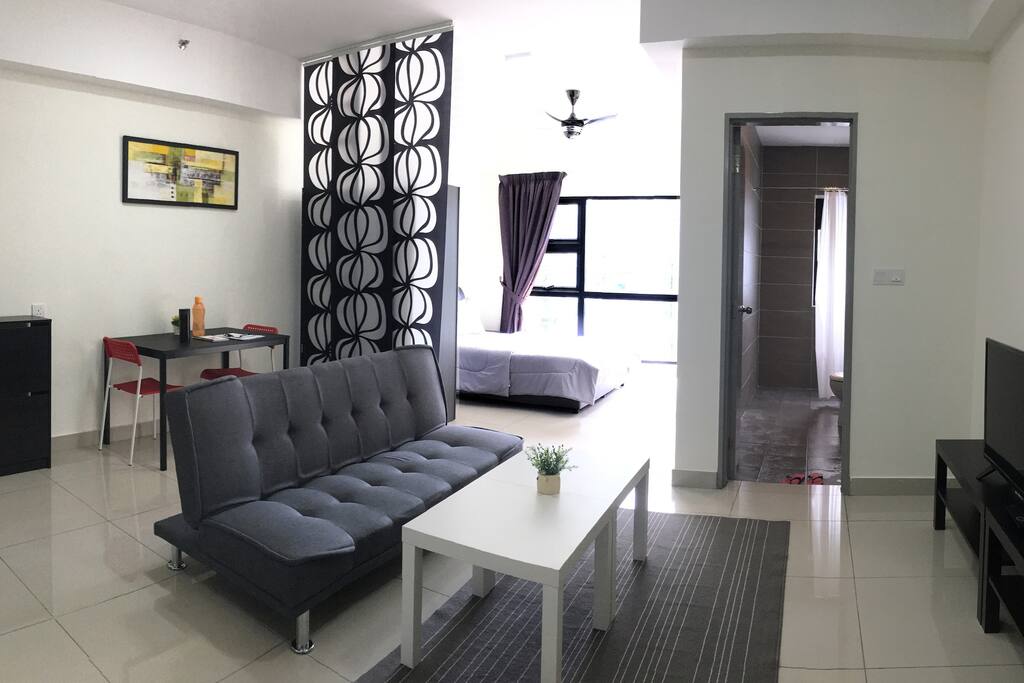 Enjoy the experience of a fully designed and equipped home