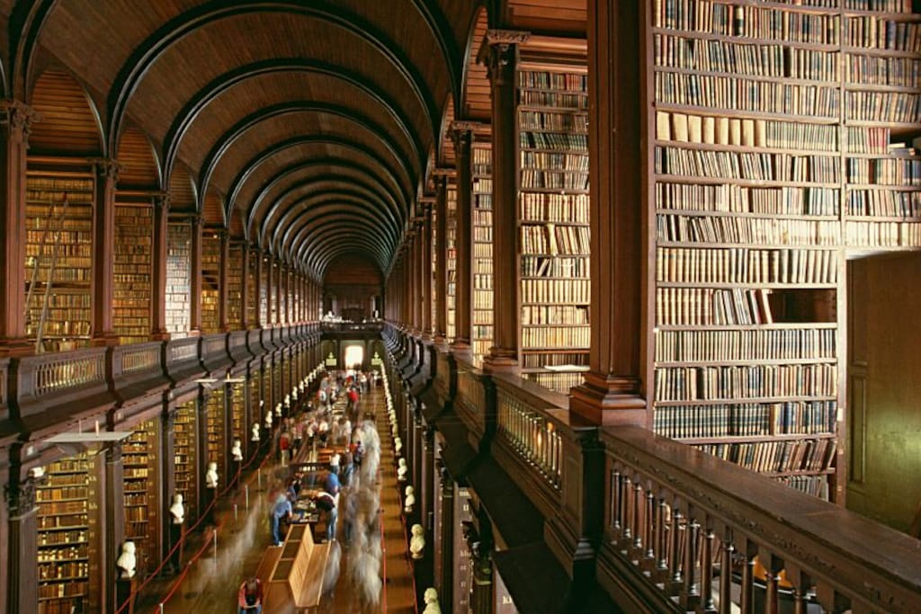 Trinity College library 5min