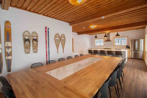 Chalet l 'Ensoleillé - 36 seats- in-ground pool