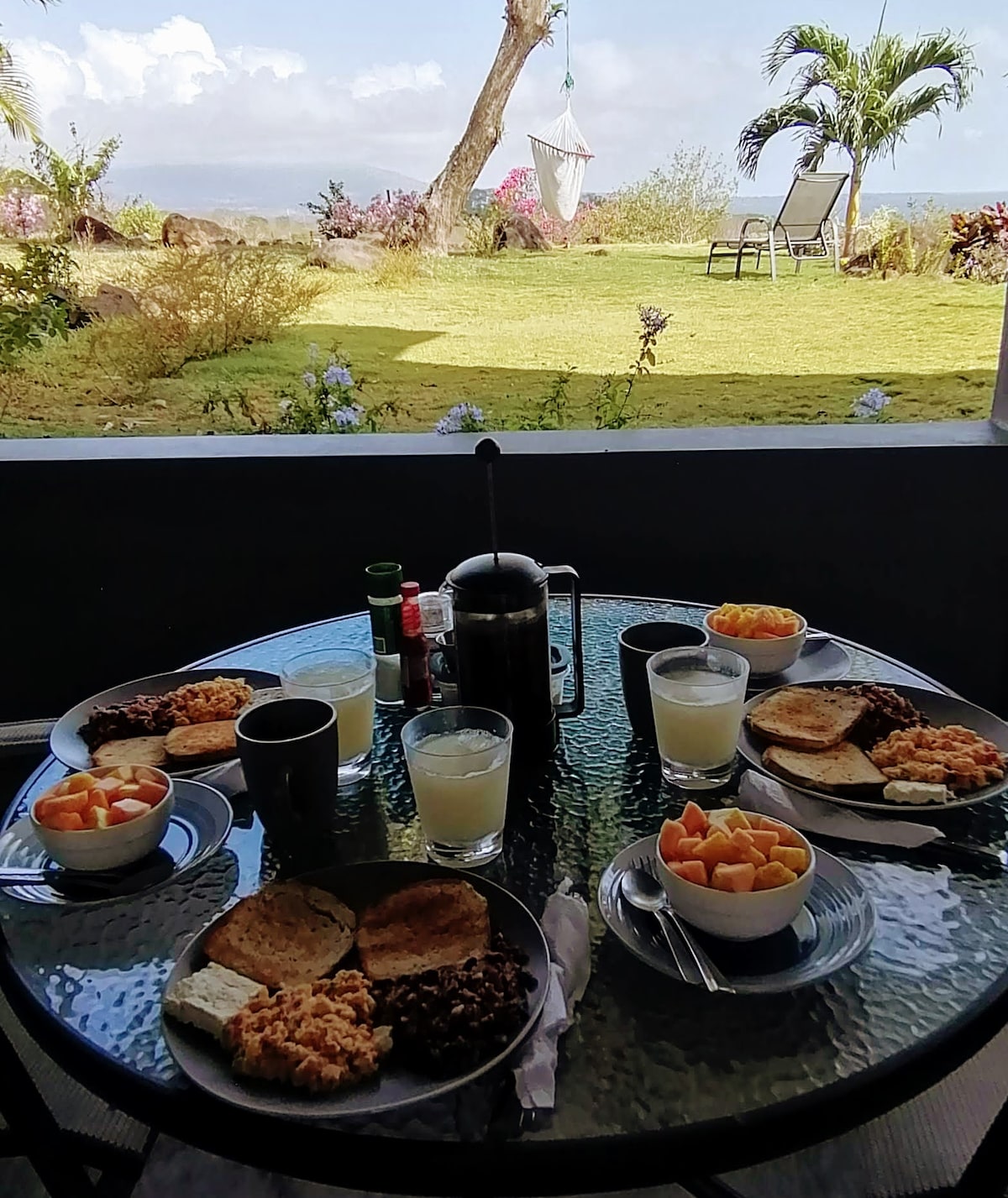 Ananda -#1- King Suite w shared kitchen + porch - Nature lodges for Rent in Balgüe, Departamento de Rivas, Nicaragua