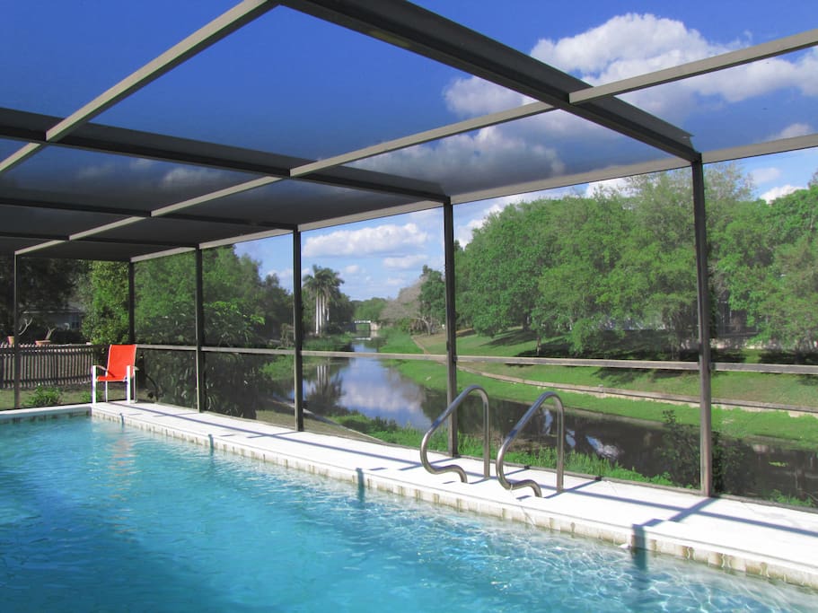 creekside pool