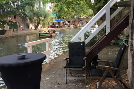 Lovely Canal House in centre Utrecht