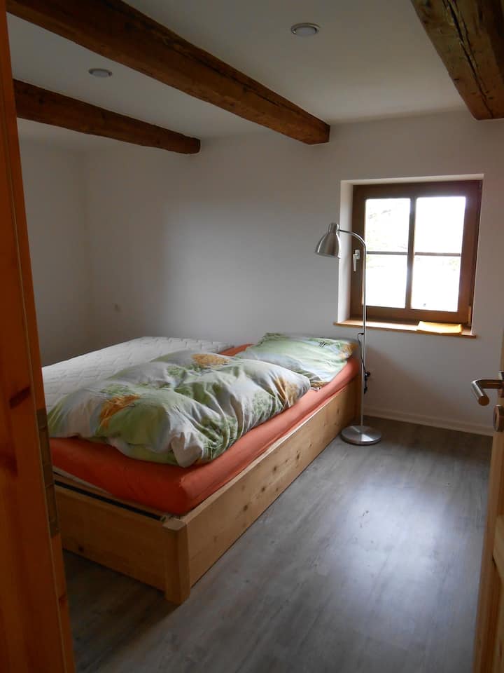 Chumba cha kulala - Inawezekana
(hadi miaka 3)