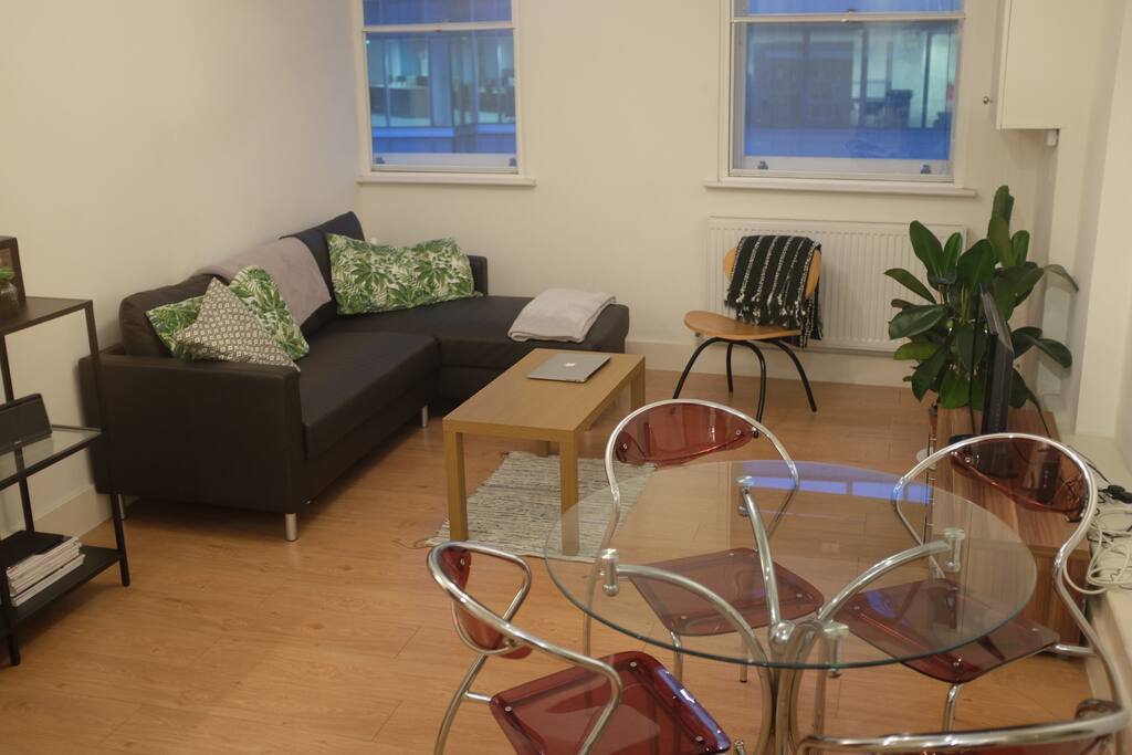 Living room 4-seat table