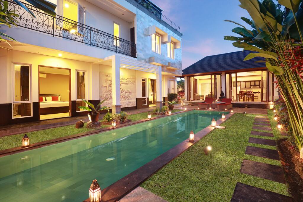 Main Pool
