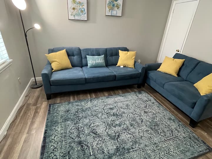 Cozy 1 bed 1 bath 5 min from Redstone Arsenal Apartments for Rent in