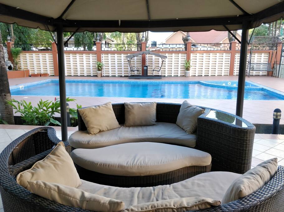 Outdoor Courtyard and Pool