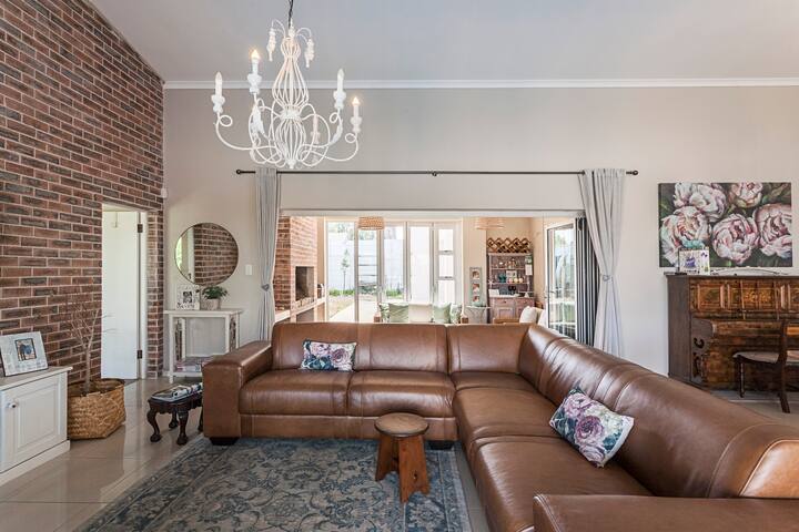 Durbanville Home gallery image 3