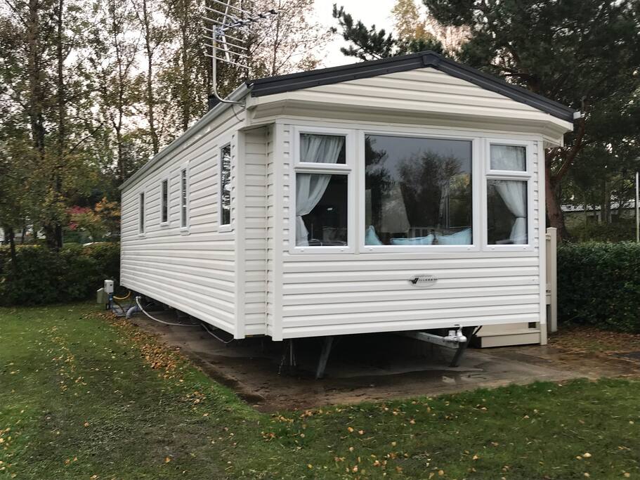 Outside space and private parking