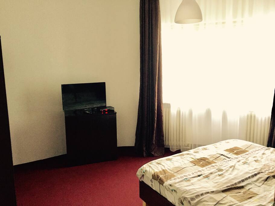 TV