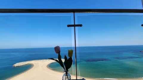 # Sunrise from bed
# Ocean life accommodation you were hoping for
# Accommodation Sunrise Spot Room Cafe
# Free Watching Netflix Accommodation Account