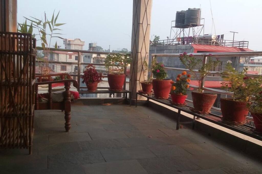 balcony