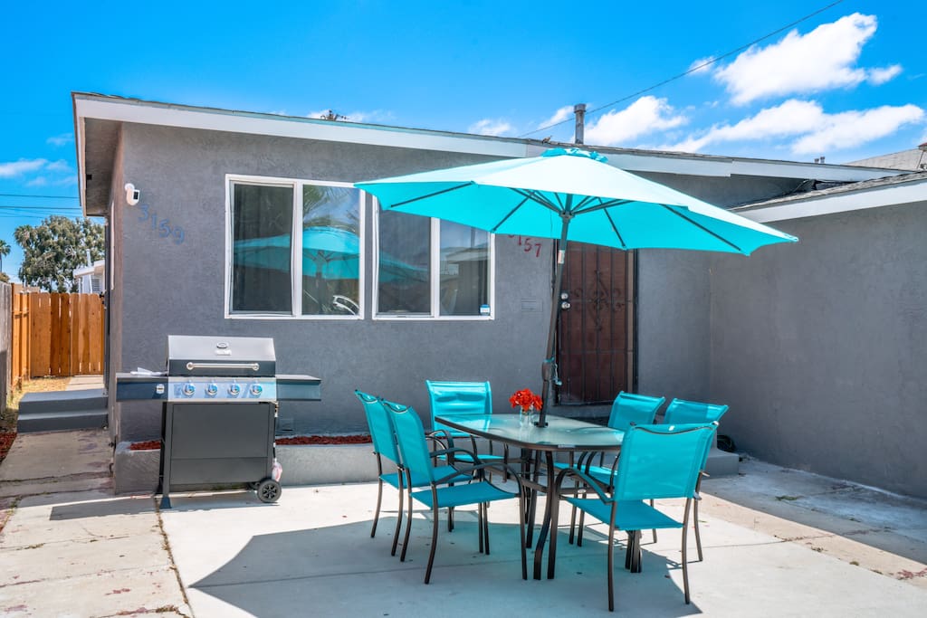 Front Yard with patio set