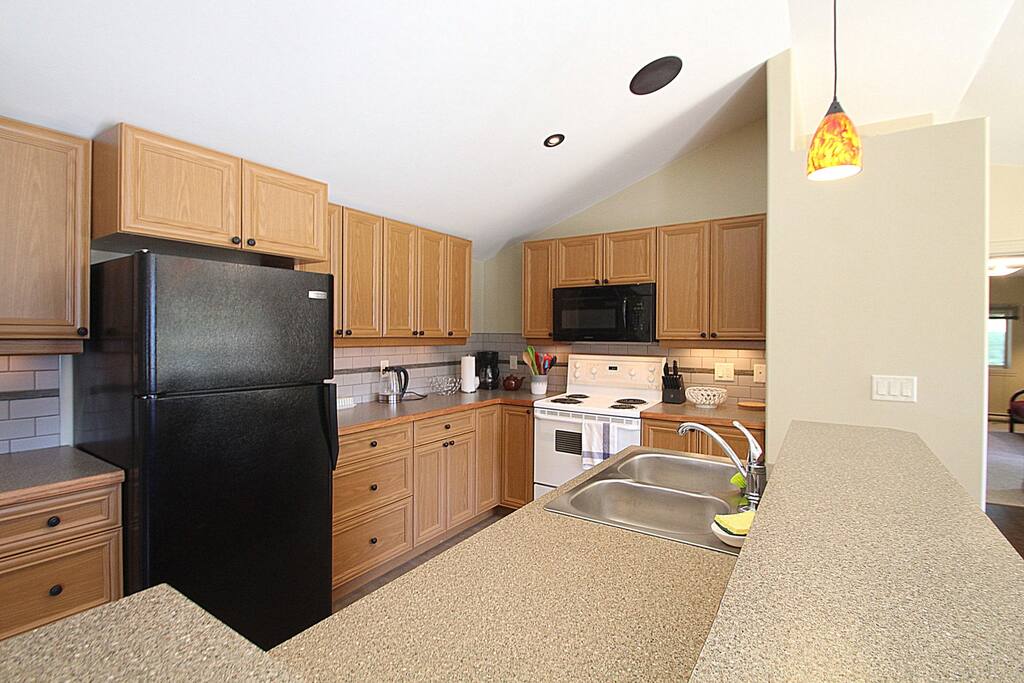 Kitchen cabinets